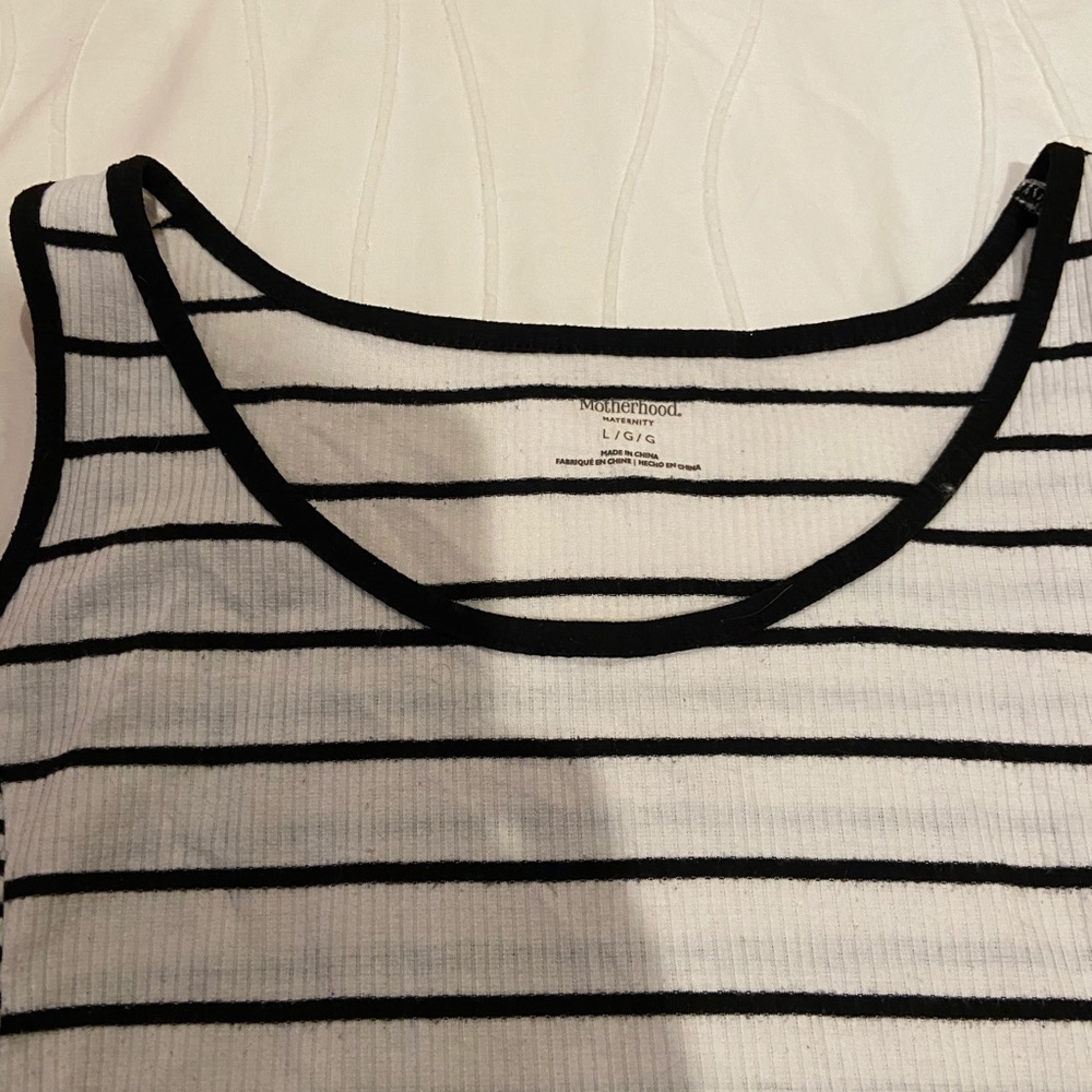 Fun comfy top - Picture 3 of 3